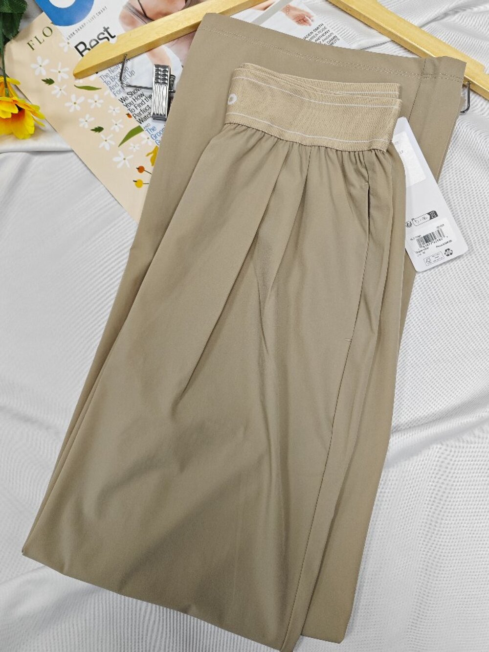 ☕ALO Yoga Suit Up Trouser Gravel Women's Wide Leg Pants NWT ( Regular 30 inches) - Picture 6 of 9